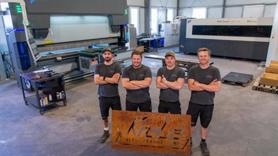 Laser and bending duo for demanding metal processing in special formats
